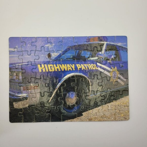 Pocket Puzzle Cop Police Highway Patrol Car 54 Pieces 5 x 7 Small Tiny Vintage - Picture 3 of 10